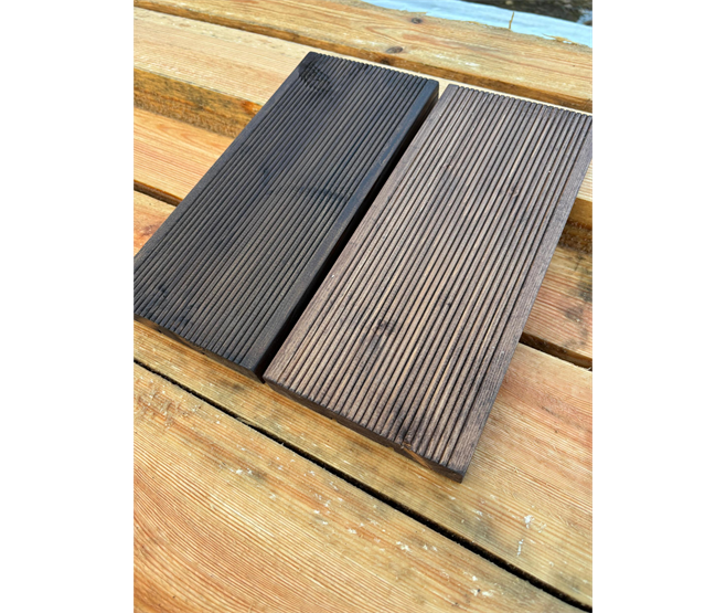 Tumši brūns / melns toņi